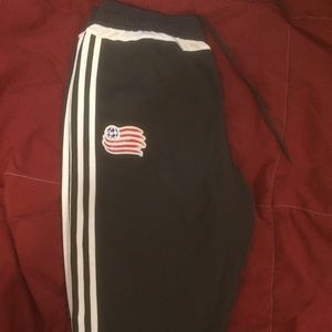New England Revolution Soccer 3/4 Pants Shorts MLS